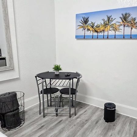 Cozy Private Room South Miami Heights Exterior photo