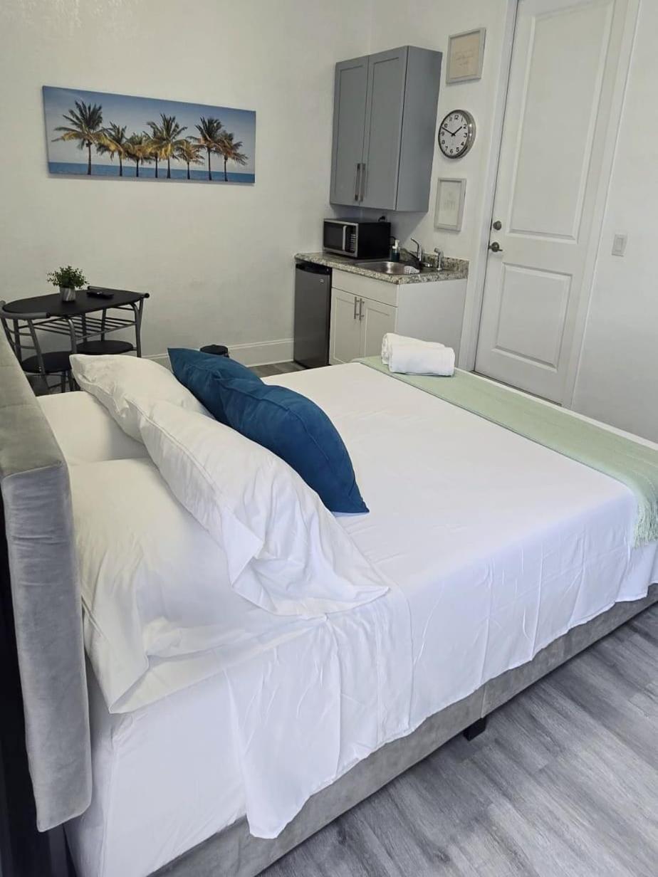 Cozy Private Room South Miami Heights Exterior photo